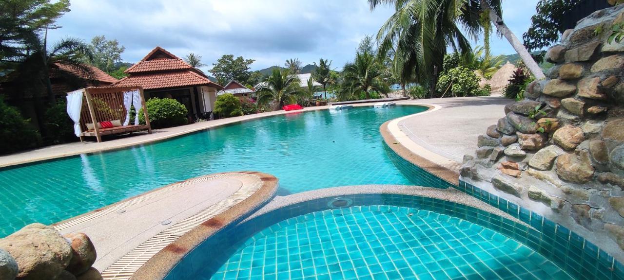 Red Pearl Beach Resort Chaloklum Ngoại thất bức ảnh